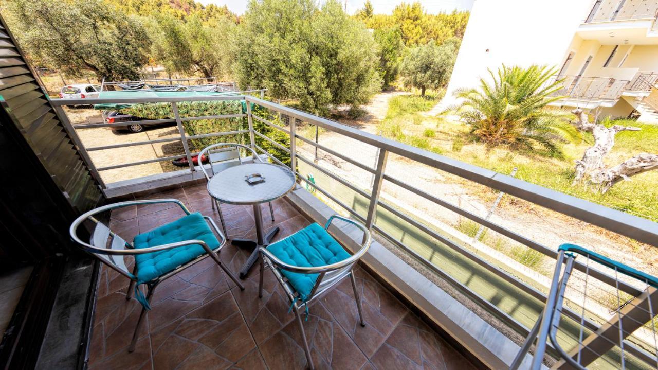 Salonikiou Beach Apartments Akti Salonikiou Екстериор снимка