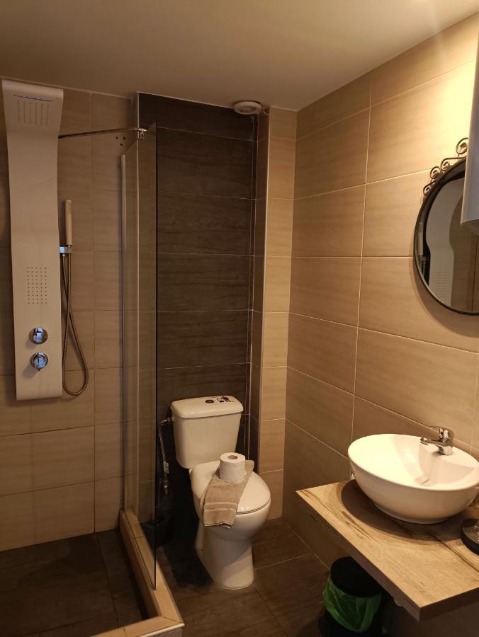 Salonikiou Beach Apartments Akti Salonikiou Екстериор снимка