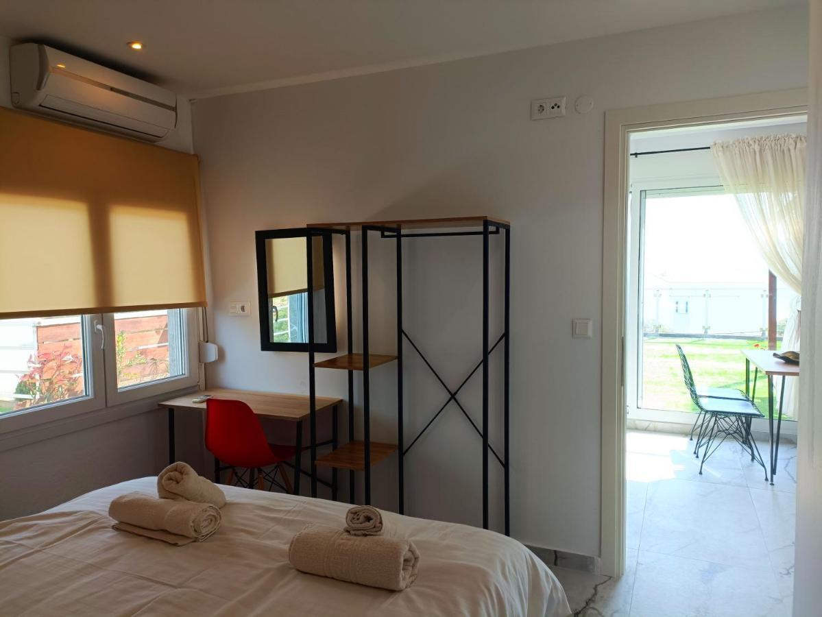 Salonikiou Beach Apartments Akti Salonikiou Екстериор снимка